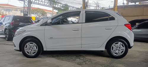 Chevrolet Onix 1.0 Lt 5p