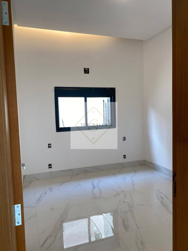 Imagem 9 de 15 de Casa No Condomínio Golf Club !! Em Finalização !! - 7044