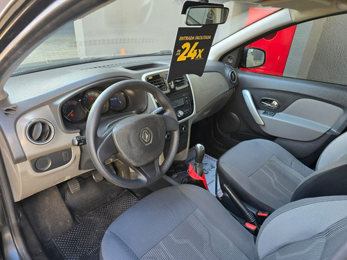 Renault Logan 1.6 EXPRESSION 8V