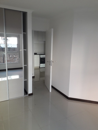 Imagen 6 de 8 de Departamento 1 Dorm Con Balcón - Nueva Córdoba - Excelente Ubicación