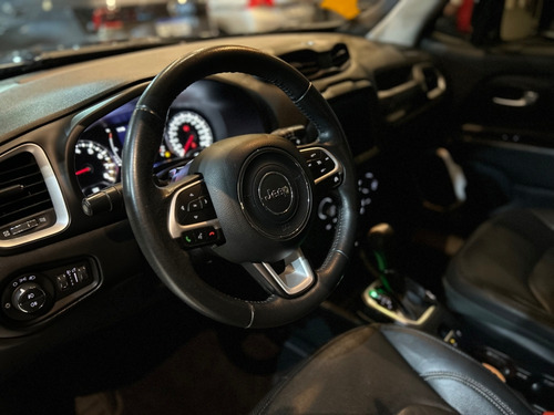 Jeep Renegade 1.8 16V FLEX LONGITUDE 4P AUTOMÁTICO