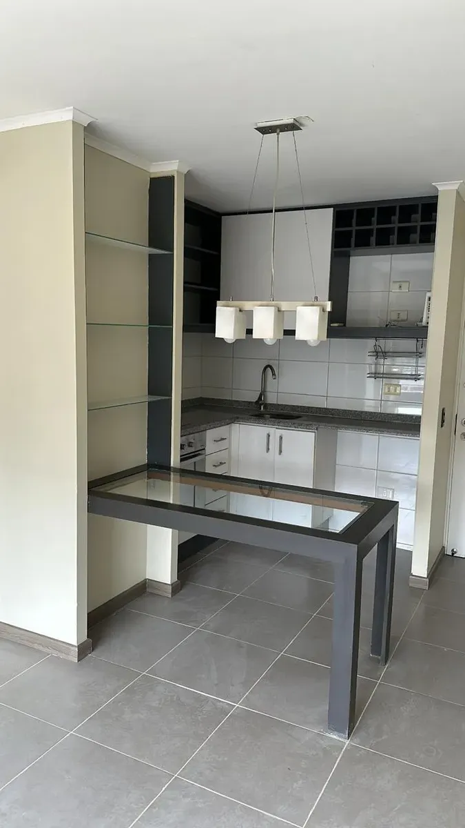 Imagen 1 de 6 de Departamento Recién Remodelado Con Aire Acondicionado