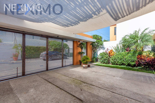 Imagen 4 de 30 de Casa En Venta En Colonia Volcanes En Cuernavaca, Morelos.