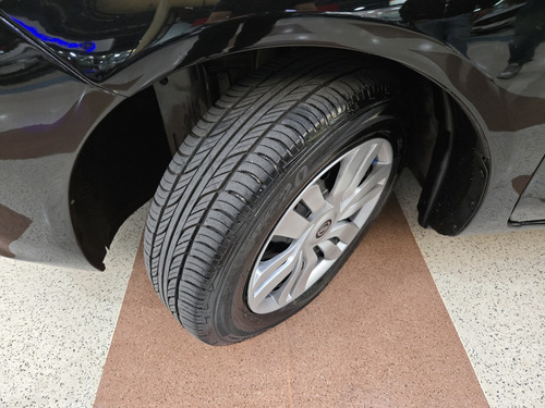 Nissan Versa 1.6 SV 16V FLEX 4P MANUAL