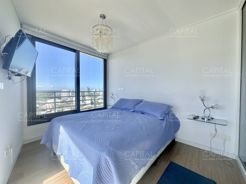 Imagen 7 de 18 de Apartamento De Tres Dormitorios Y Dependencia En Venta, Punta Del Este