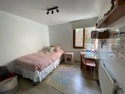 Vista A La Ciudad, Con 4d, 3b Y Completamente Remodelado