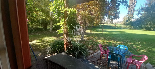 Casa En Venta De 5 Dorm. En Talagante