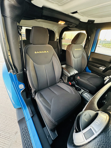 Jeep Wrangler 3.6 3p Sahara V6 4x4 At
