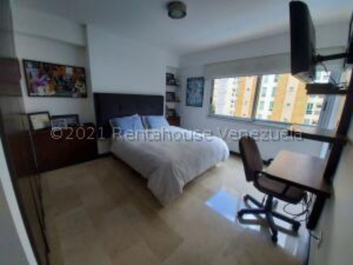 Imagen 11 de 21 de #22-17078 Bello Apartamento En Urb. Las Mesetas De Santa Rosa De Lima.