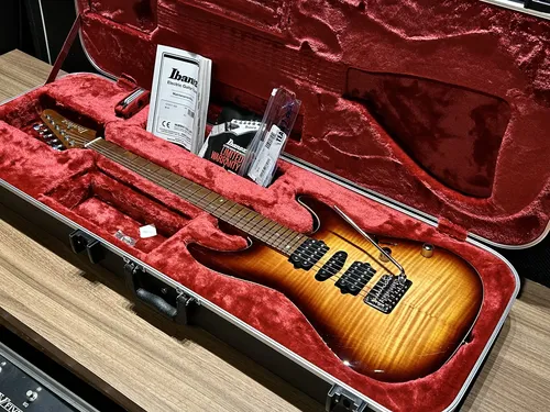 Ibanez Az2407f - Suhr Music Man Fender Gibson Prs Charvel