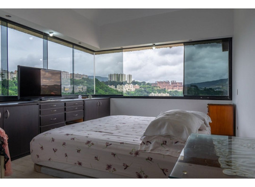 En Venta Apto 280 Mts Con Terraza Las Mesetas De Santa Rosa
