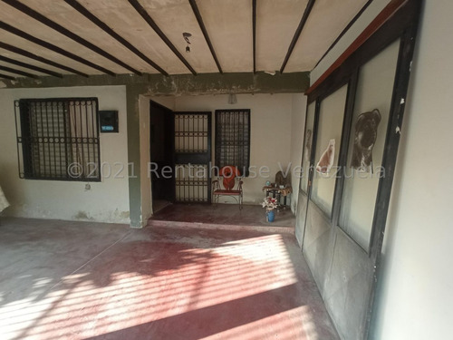 Imagen 15 de 30 de Casas En Venta Cabudare El Amanecer, Arnaldo J. López Tlf. 04245257450 Codigo 22-8414 Lara, Venezuela