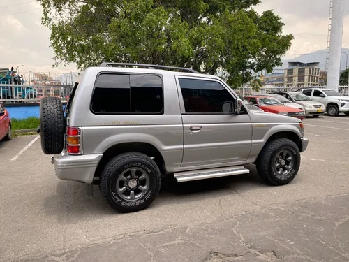 Mitsubishi Montero 3.0 V13vna Mt