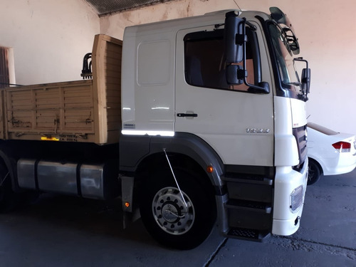 Mercedes Benz Axor 1933 Carroceria Bi Vuelco