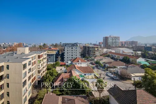Penthouse Dúplex Con Vista Despejada En Moderno Ed...