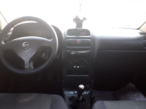 Gm - Chevorlet Astra Sedan 1.8 Mpfi