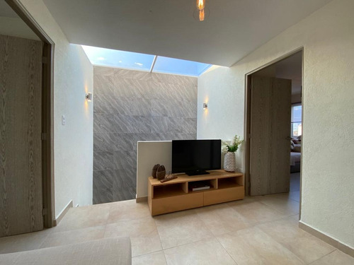 Casa Residencial En Chalco, 3 Recamaras Y 3 Baños .