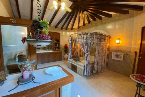 Casa Sola En Las Palmas, Cuernavaca, Morelos - Caen-er-866-cs