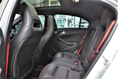 Mercedes-benz A250 Amg 2017 Automatico