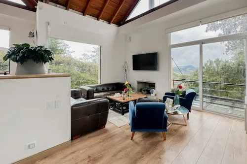 Casa En Venta En La Calera. Cod V7481