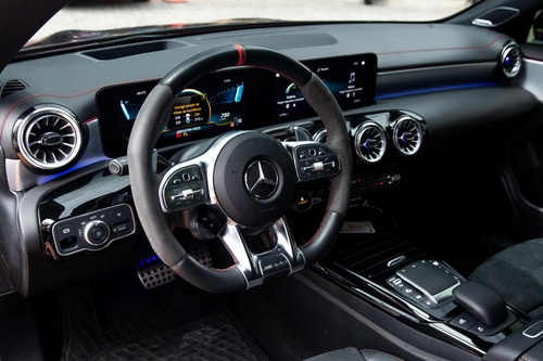 Mercedes-Benz Clase CLA CLA 45 AMG 2.0T At