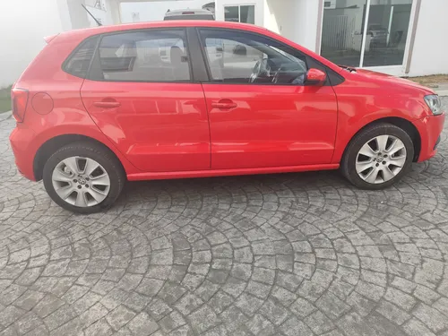 Volkswagen Polo 1.6 L4 Sound Mt