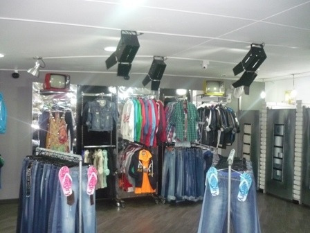 Imagen 6 de 7 de Locales En Venta Centro 2790-10116