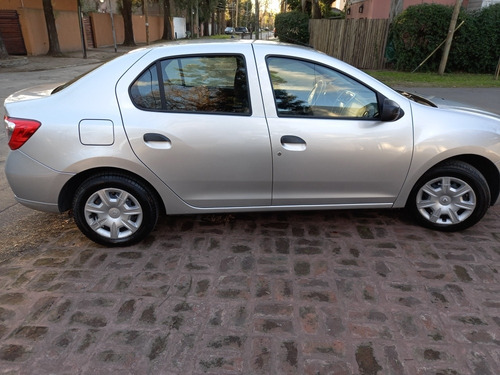 Imagen 1 de 7 de Renault Logan 1.6 Authentique 85cv 2019