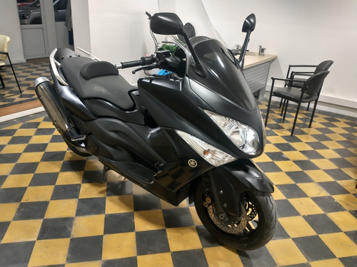 Imagen 2 de 10 de Yamaha T Max 500 2008