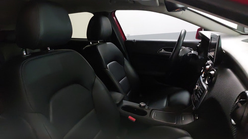 Mercedes-Benz Clase GLA 1.6 GLA 200 DCT