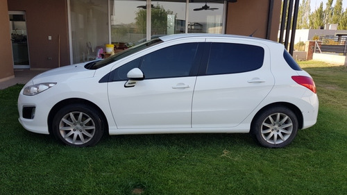 Peugeot 308 1.6 Active 2015