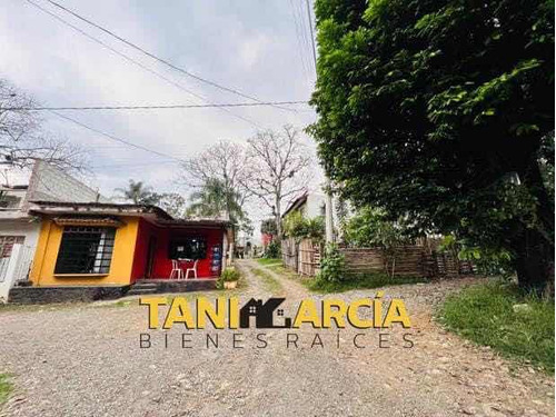 Vendo Lote De Terreno Con Cerca Del Boulevar Y A La Pista