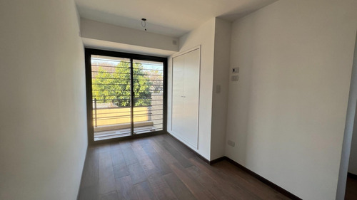 Imagen 8 de 15 de Chalet A Estrenar De 4 Ambientes En Venta En Ituzaingó Norte