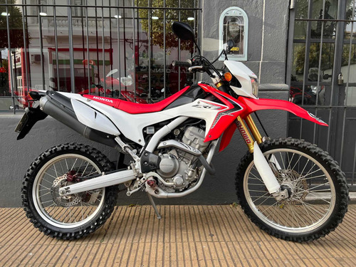 Imagen 3 de 18 de Honda Crf 250l