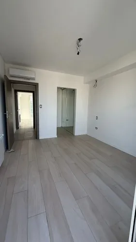 Liniers. C. De Gomez 900. Semipiso 4 Amb Cochera