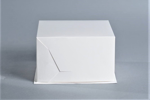 Imagen 3 de 3 de Caja Base Bandeja + Tapa 20 X 20 X 12 Cm (x50 U.) Tortas Tartas Postres Bauletto