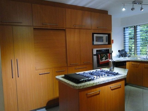 Imagen 13 de 18 de Venta De Lujoso Apartamento En Cumbres De Curumo / Ofc 21-22681