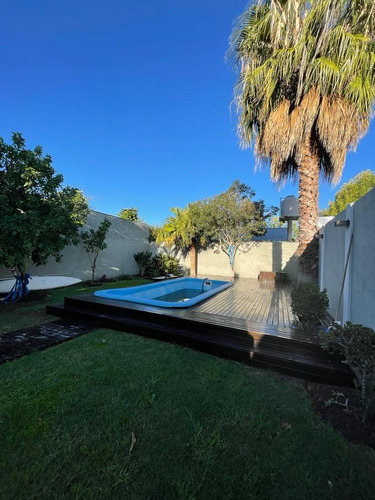 Imagen 17 de 19 de Venta Chalet 5 Amb/ Ituzaingo Norte