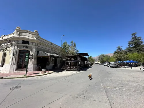 Venta De Terreno Comercial En Principal Esquina De Cafayate, Salta - foto 1