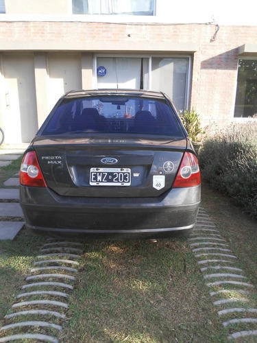 Ford Fiesta Max 1.6 Ambiente 2005