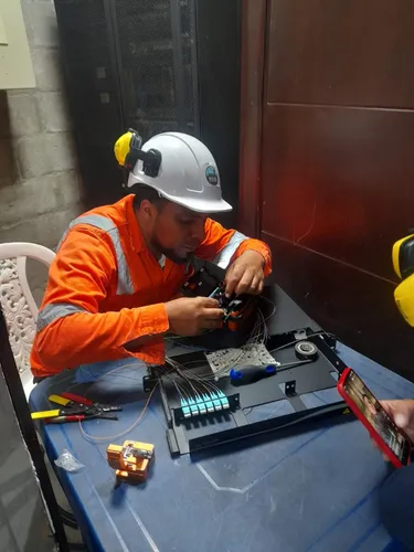 Servicio De Fusion Fibra Optica