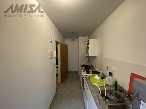 Imagen 3 de 12 de Departamento - Abasto