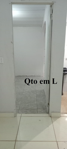 Vende-se Um Lote Com Kit Nos Fundos No Condomínio Privê Lucena Roriz N Rua 12- Inf. Abaixo