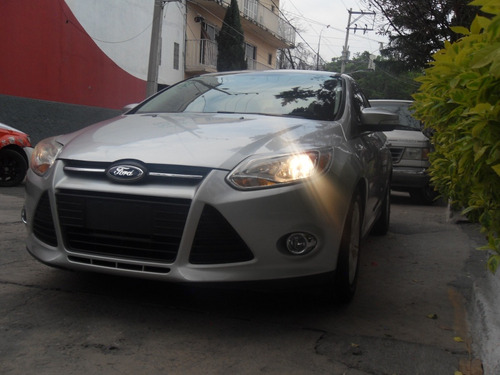 Ford Focus 2.0 Trend L4 At