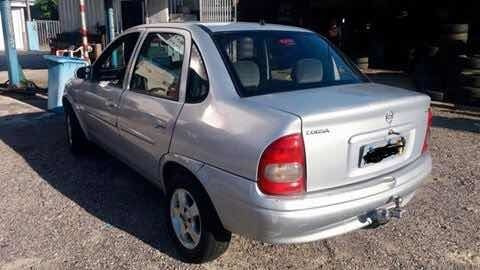 Chevrolet Corsa 2001 1.0 Wind Milenium 5p