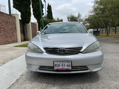 Imagen 3 de 15 de Toyota Camry 4 Cil 2005