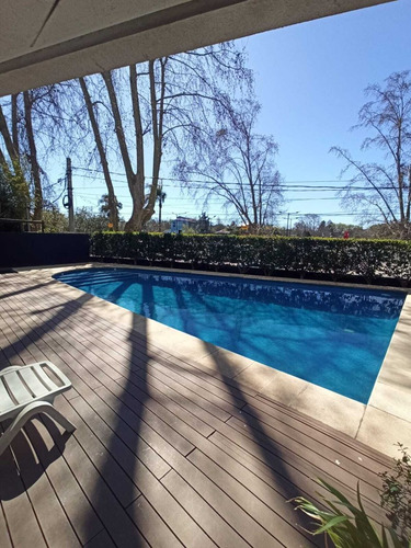 Departamento En Venta En Tigre, 3 Dormitorios, 2 Baños Y Toillete, Dos Cocheras Y Pileta