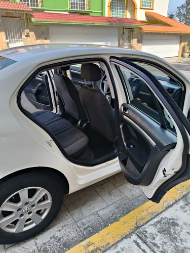 Volkswagen Bora 2.5 Prestige Tiptronic At