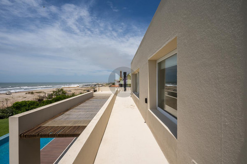 Casa En Venta 6 Ambientes Pinamar Norte