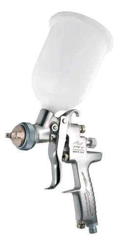 Enhance Painting With ANEST IWATA AZ3 HTE-2 Gravity Spray Gun